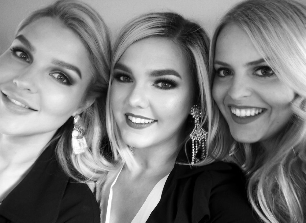  Elin, me and the beautiful Alex from the UK (@alexlight_ldn)&nbsp; 